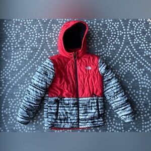 North Face Coat Reversible jacket Red White Black Sherpa Removable hood medium